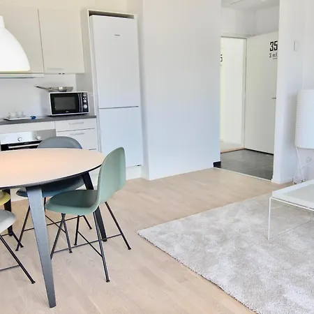 Great 1-bed By Harbour Апартаменты